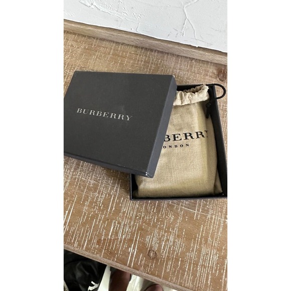 NEW Vintage Burberry Card Holder Wallet - Nova Vintage Check In Box/Dust Bag - Picture 4 of 5